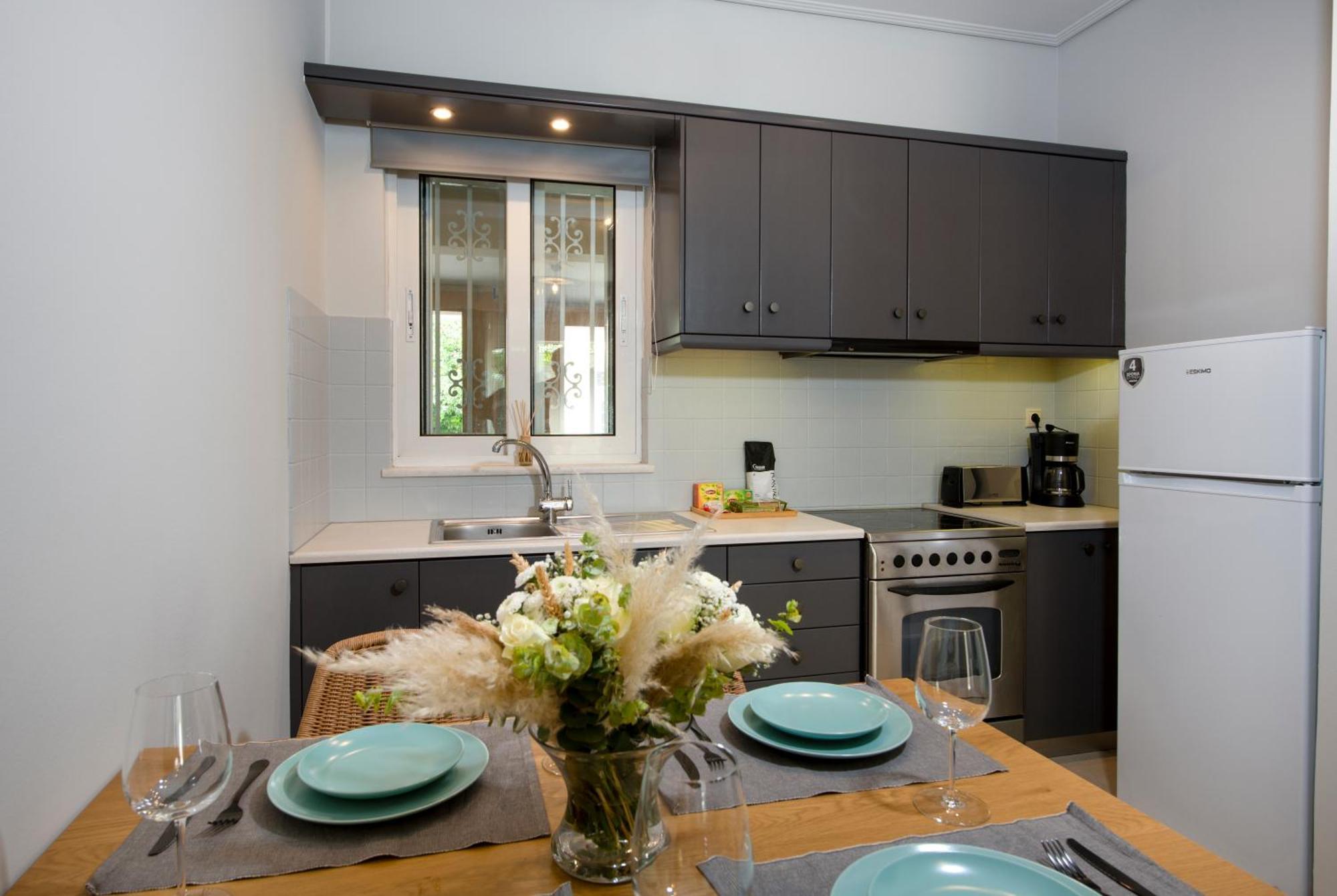 Inner City Retreat Apartment Chania  Екстер'єр фото